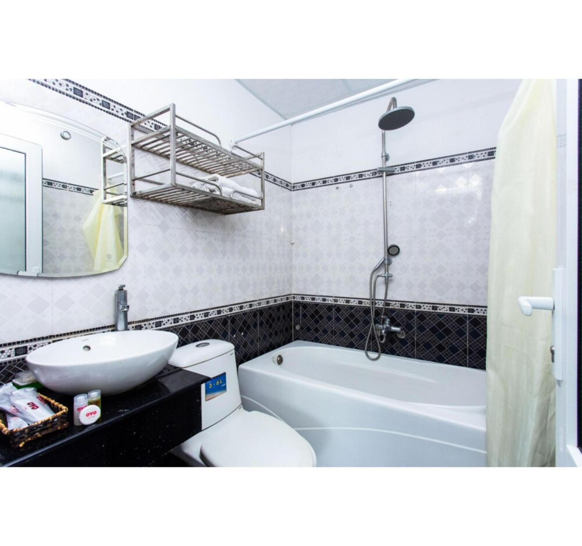 Oyo 553 Truong Giang Hotel Đà Nẵng Extérieur photo