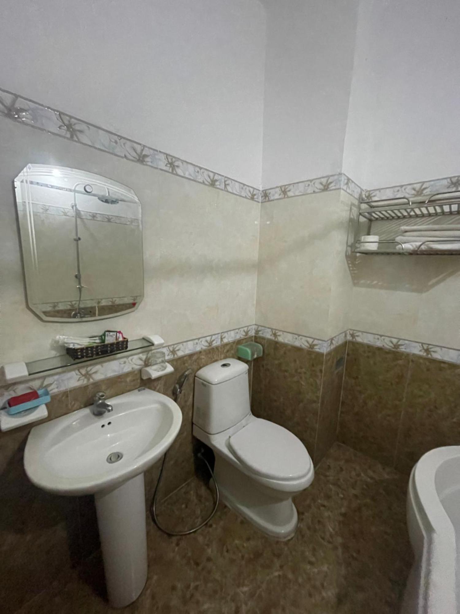 Oyo 553 Truong Giang Hotel Đà Nẵng Extérieur photo